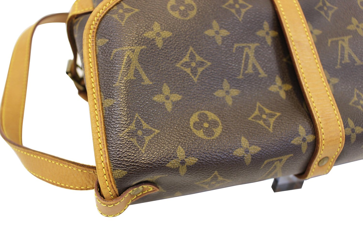 Authentic Louis Vuitton Monogram Saumur 30 Shoulder Cross Bag M42256 LV  8752F
