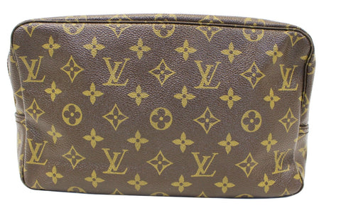 LOUIS VUITTON Monogram Canvas Trousse Toilette 28 Clutch