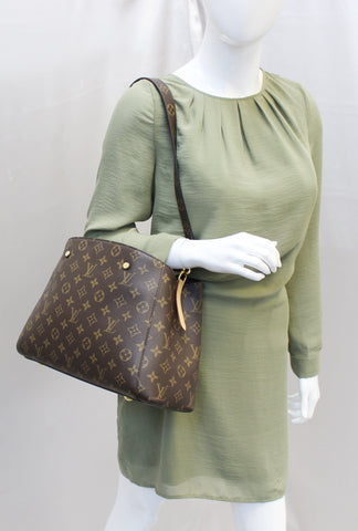 LOUIS VUITTON Shoulder Handbag Monogram Montaigne MM Pre owned