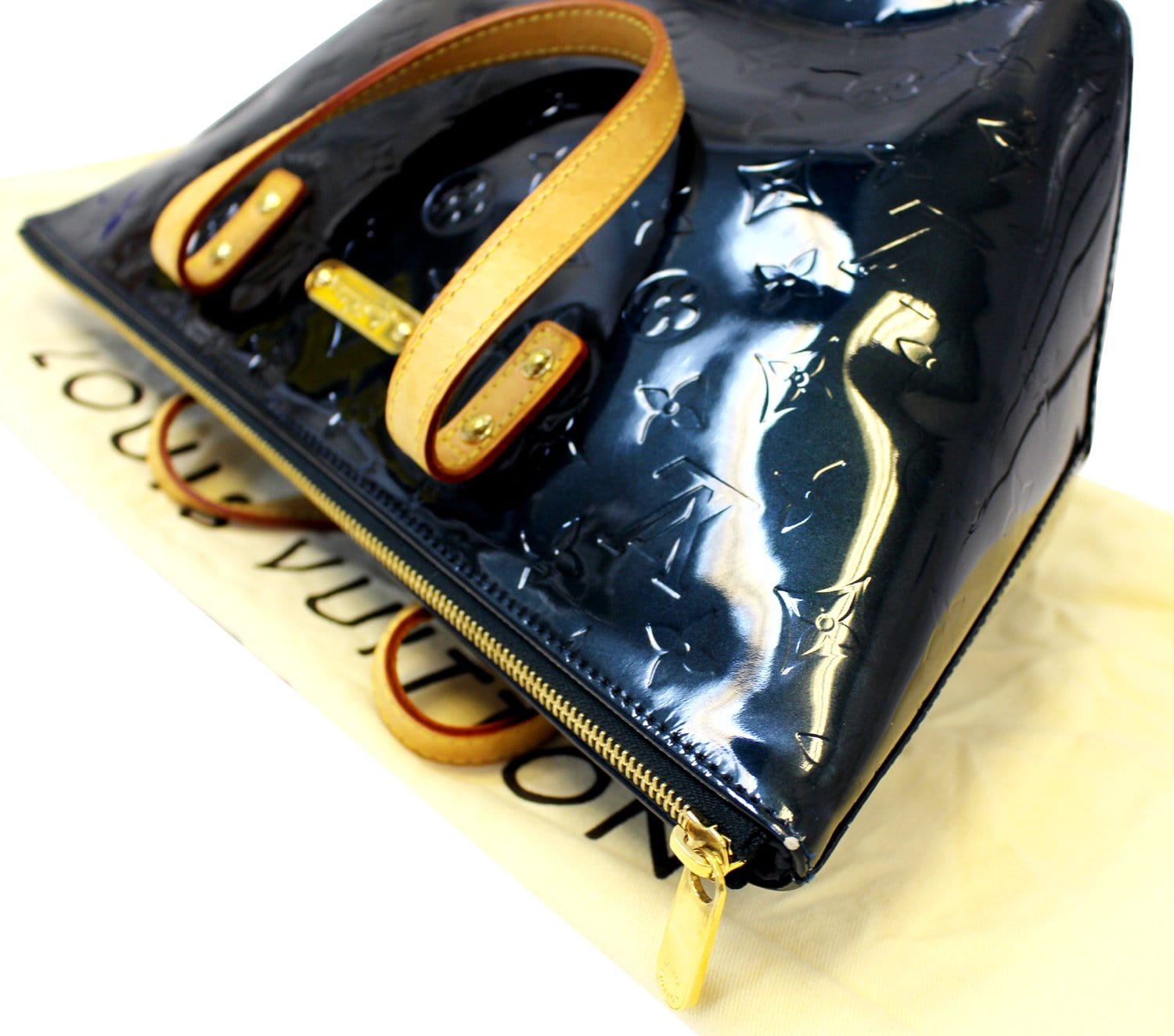 Louis Vuitton Amarante Monogram Vernis Bellevue PM Bag at 1stDibs