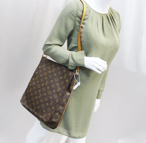 LOUIS VUITTON Musette Salsa GM Monogram Crossbody Shoulder Bag