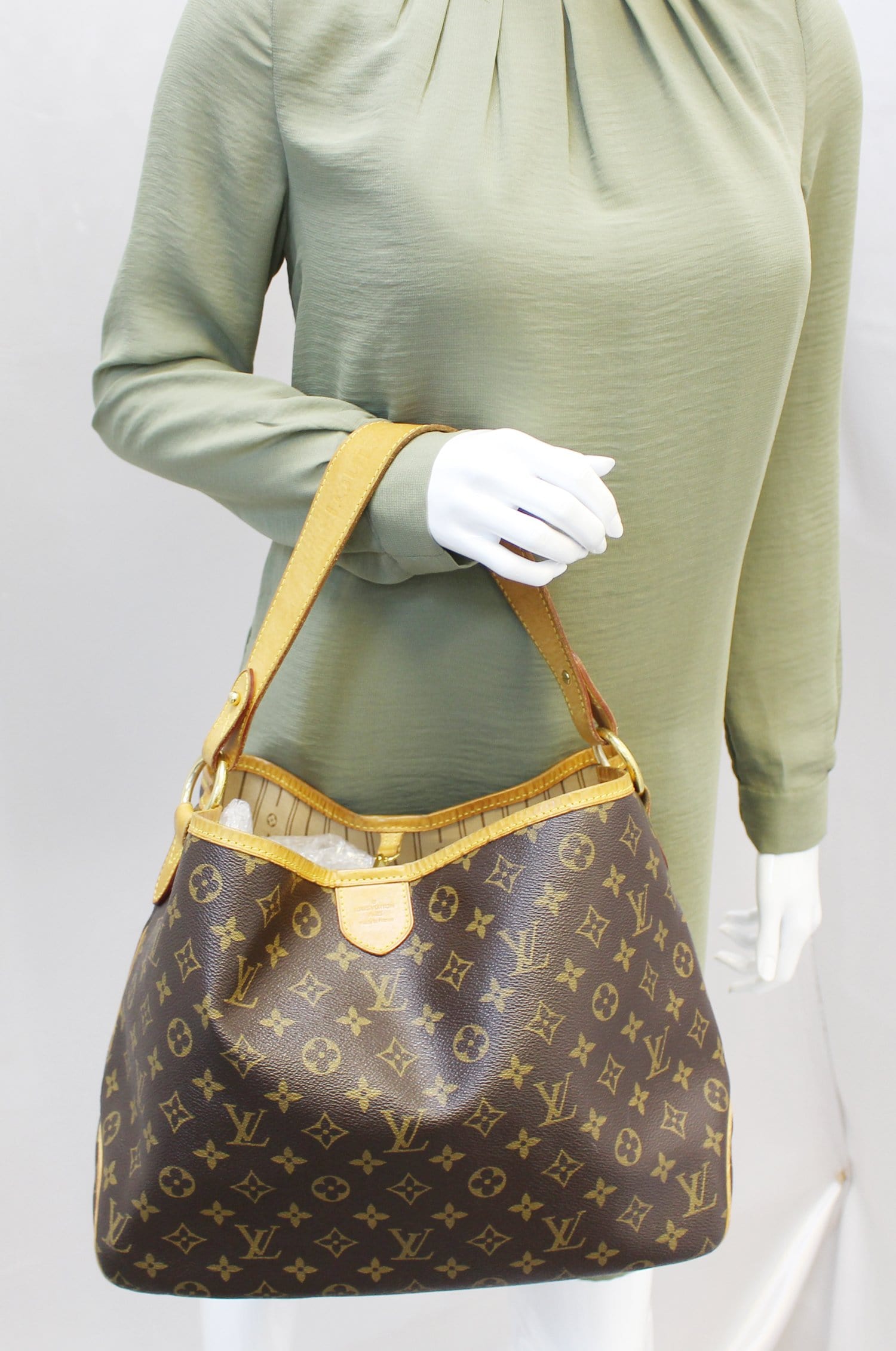 Louis Vuitton, Bags, Beautiful Slouchy Hobo Louis Vuitton Delightful Pm  Monogram