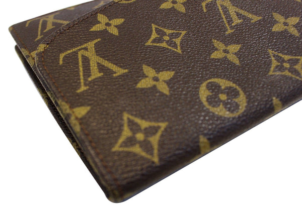 LOUIS VUITTON Monogram Canvas Pochette Rabat Clutch