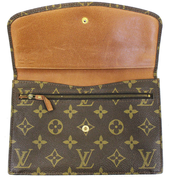 LOUIS VUITTON Pre Owned Monogram Canvas Pochette Rabat Clutch