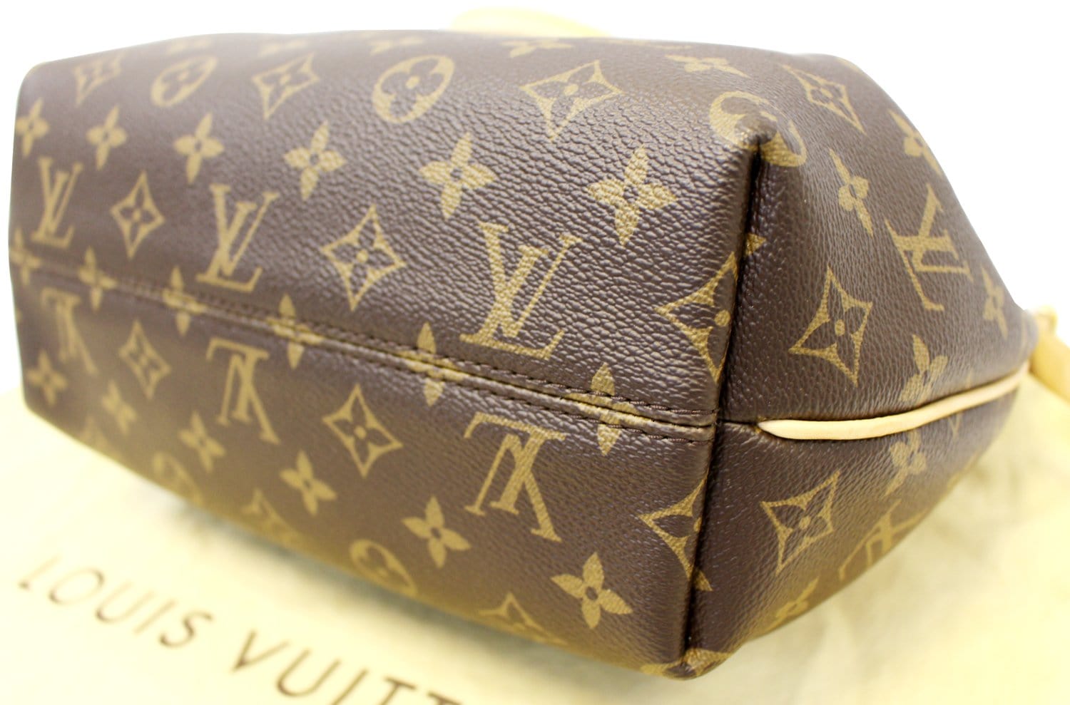 Trocadéro handbag Louis Vuitton Brown in Synthetic - 37222610