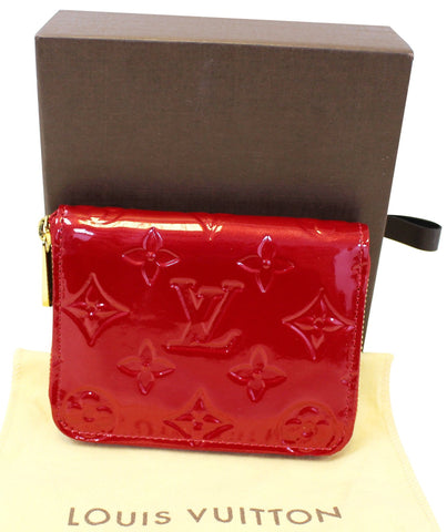 LOUIS VUITTON Cerise Monogram Vernis Zippy Compact Wallet