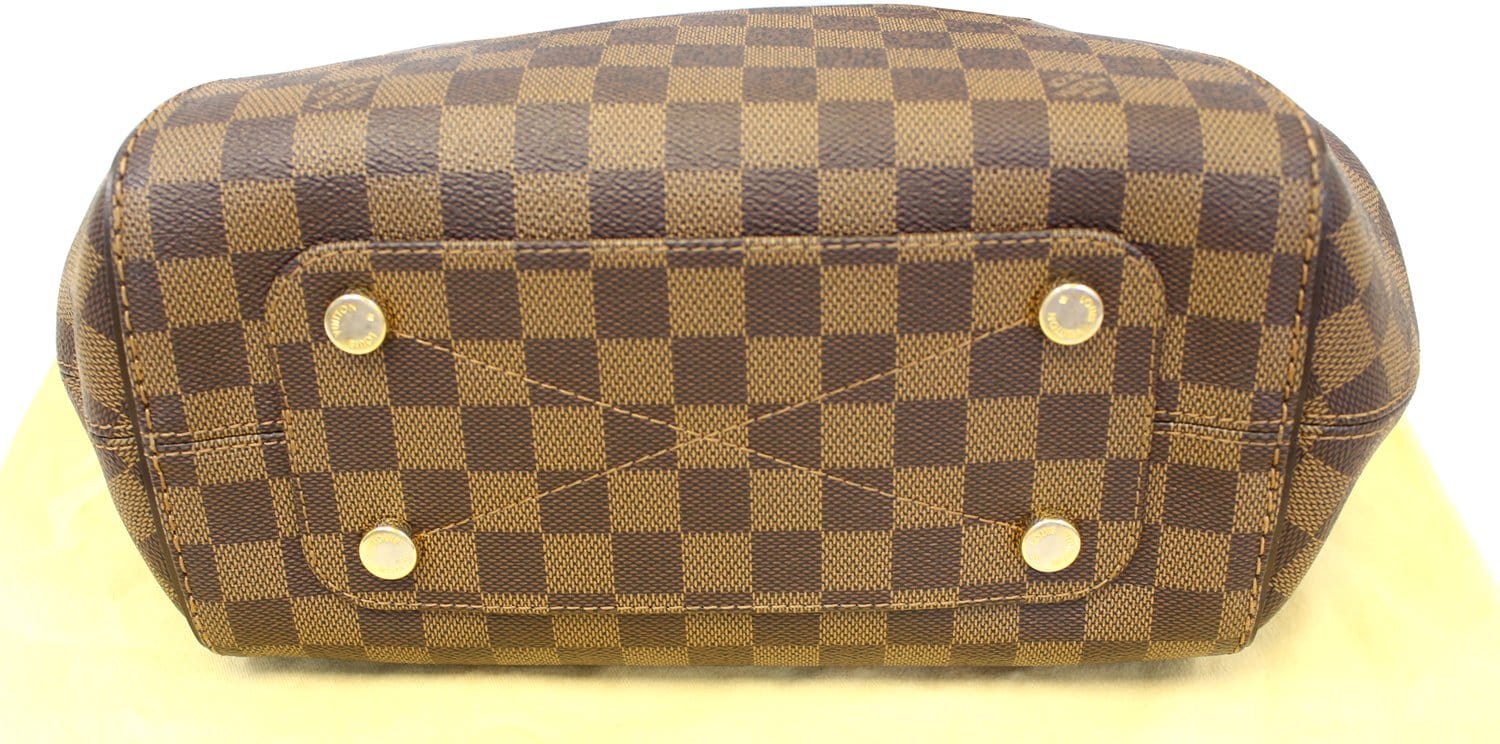 LOUIS VUITTON Bag - Shoulder bag Louis Vuitton, Paris. M…