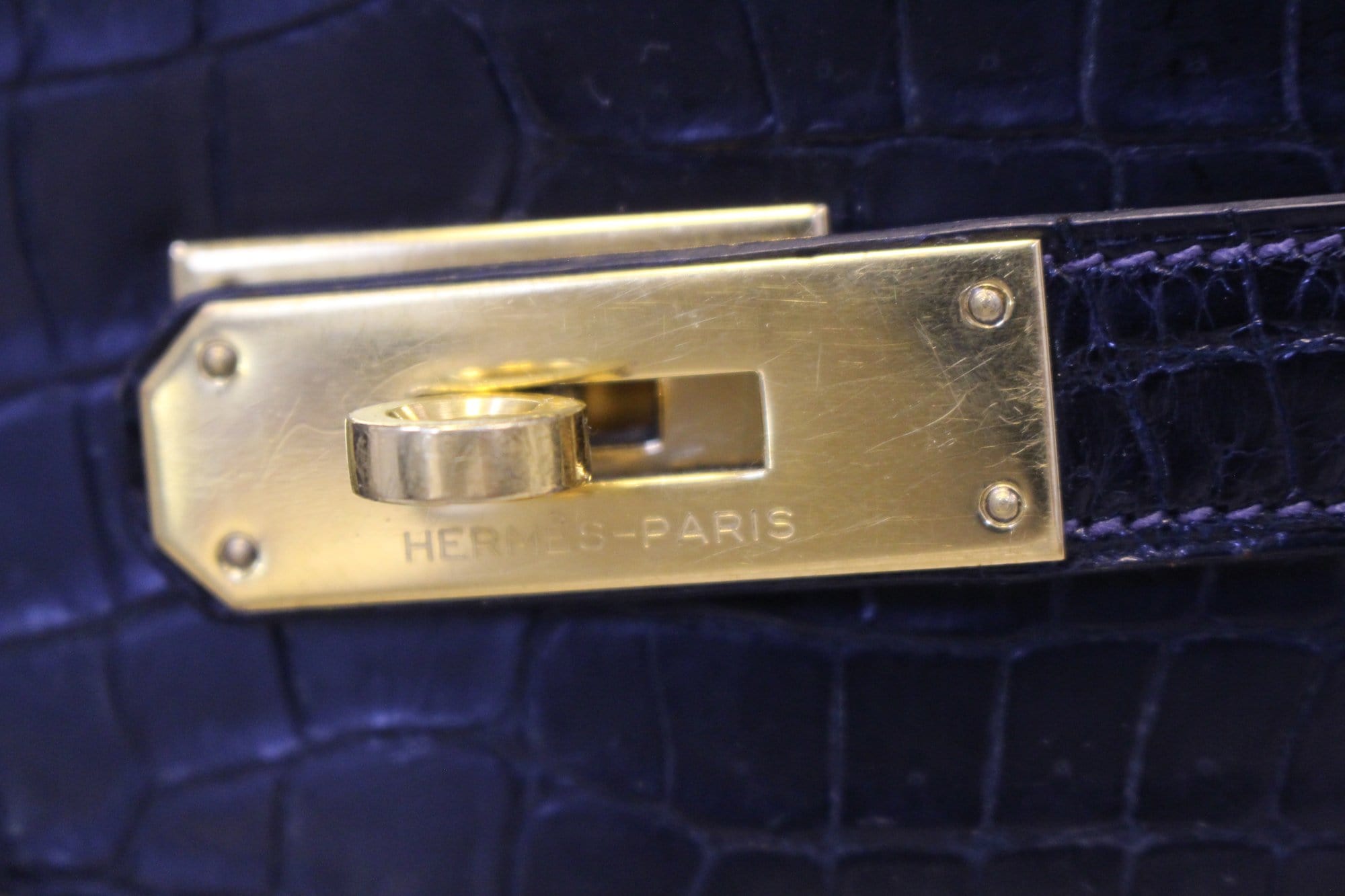 Hermes Kelly Black Leather 32 - Gold Hardware