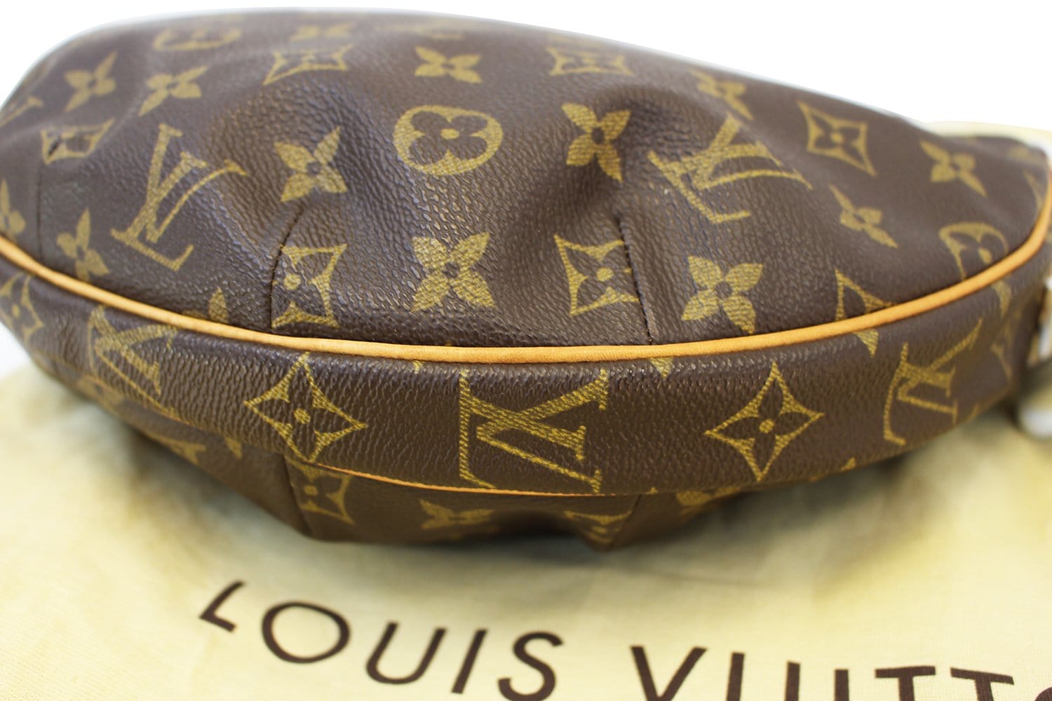 Louis Vuitton 2003 pre-owned Pochette Croissant Shoulder Bag - Farfetch