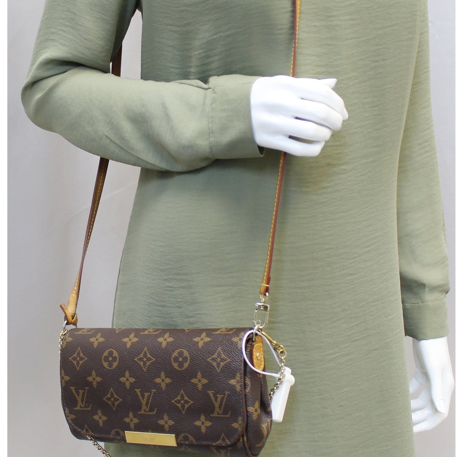 Louis Vuitton Crossbody Green Bags & Handbags for Women, Authenticity  Guaranteed