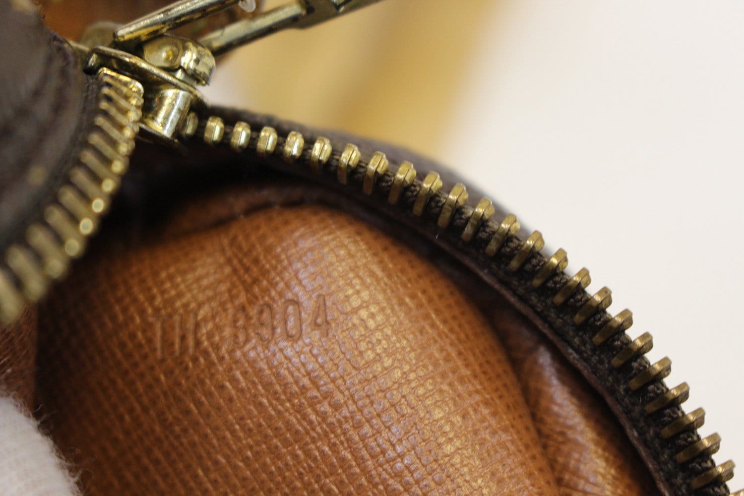 Coated Canvas Louis Vuitton Jeune Fille PM Brown Leather ref.935824 - Joli  Closet