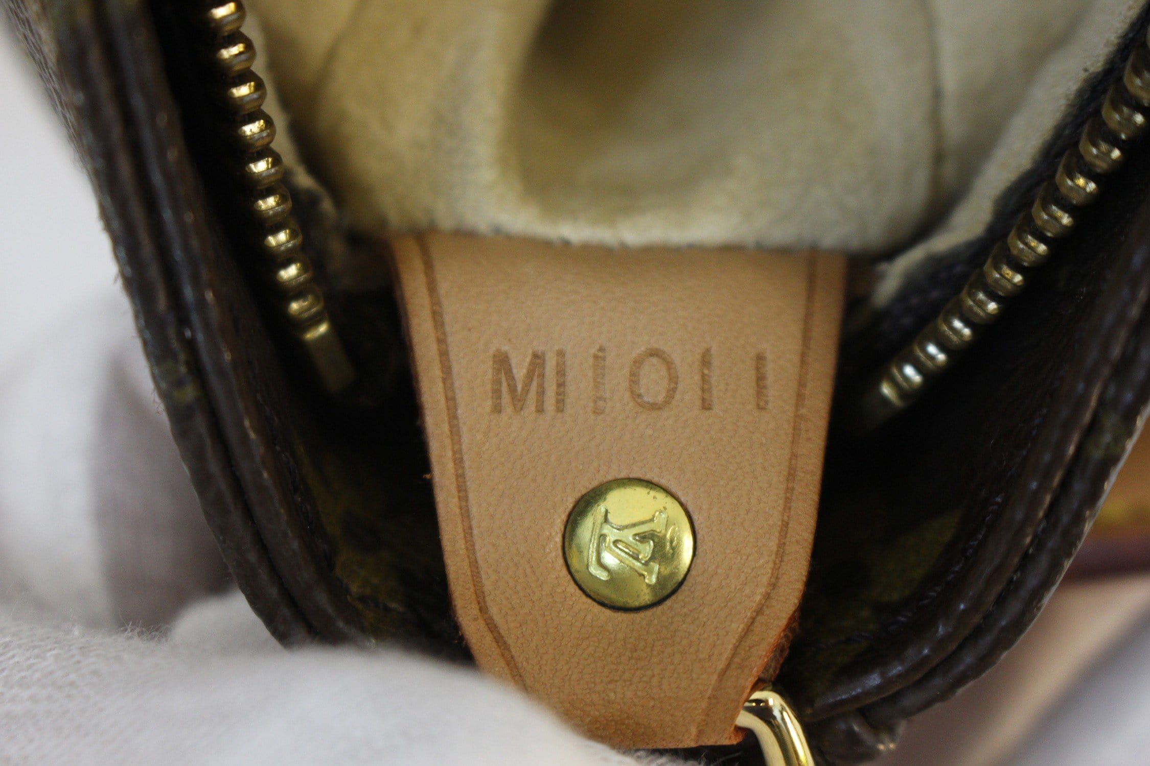Looping GM Monogram – Keeks Designer Handbags