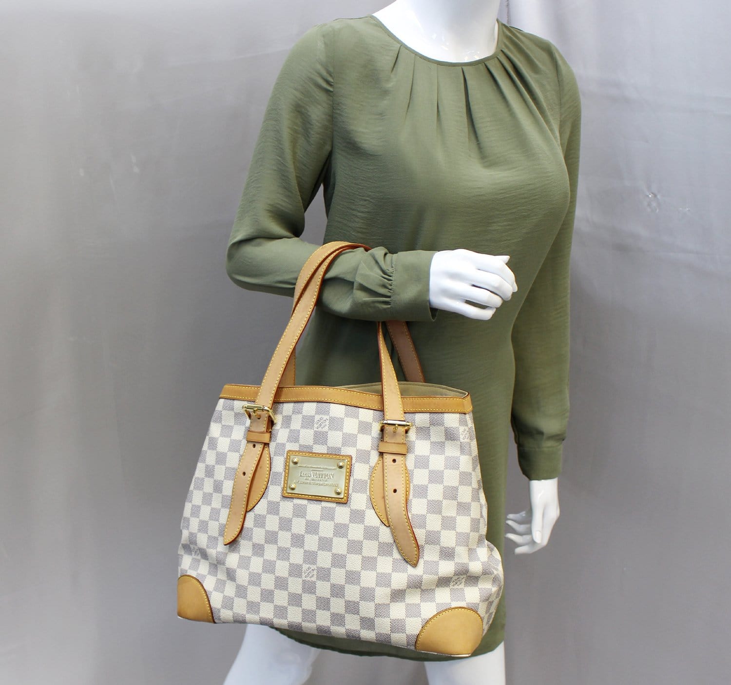 Louis Vuitton Hampstead MM Damier Ebene Shoulder Bag on SALE