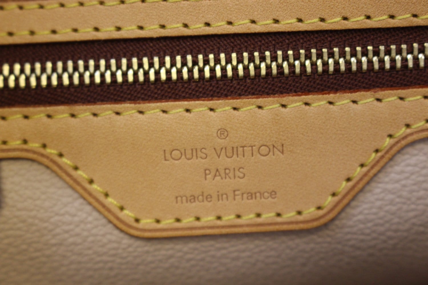 Bucket cloth handbag Louis Vuitton Brown in Cloth - 35607382