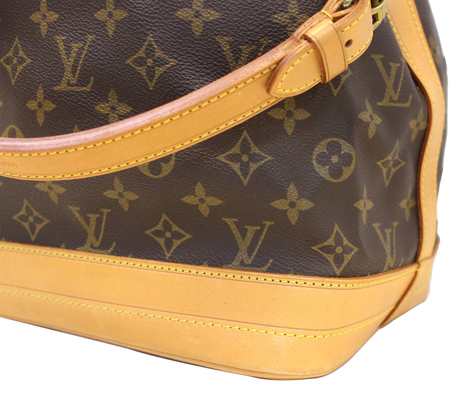 Louis Vuitton Monogram Noe Shoulder bag ○ Labellov ○ Buy and Sell Authentic  Luxury