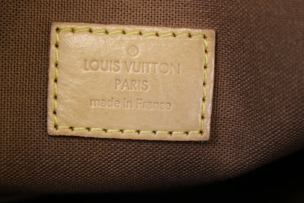 LOUIS VUITTON Monogram Canvas Beaubourg Tote Bag