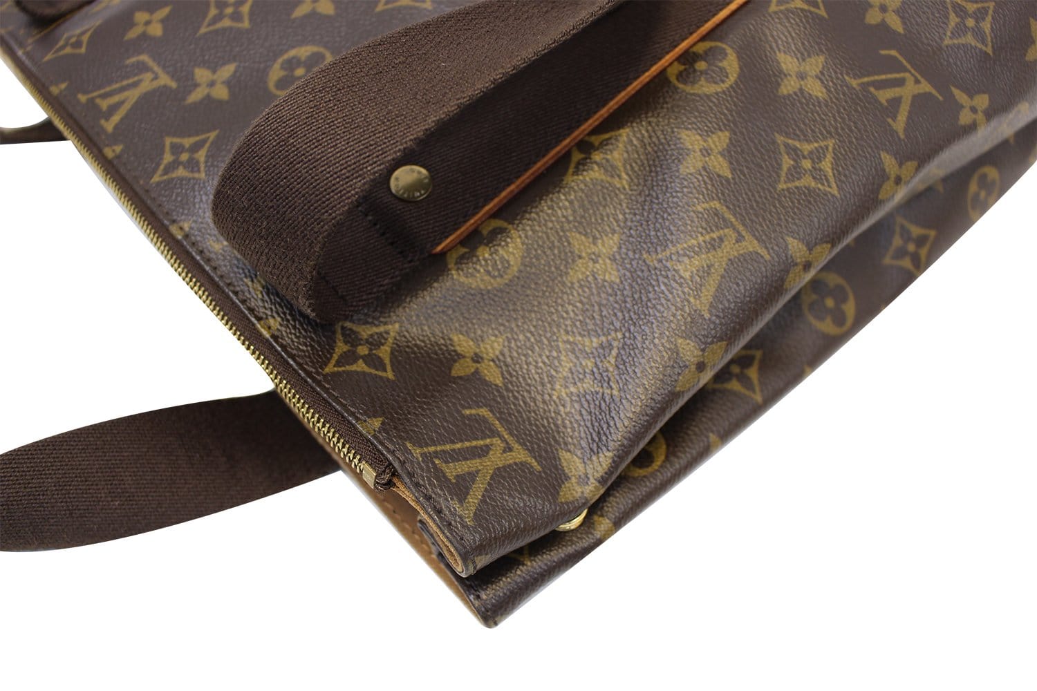 Louis Vuitton Monogram Canvas Beaubourg Shoulder Tote Bag. DC