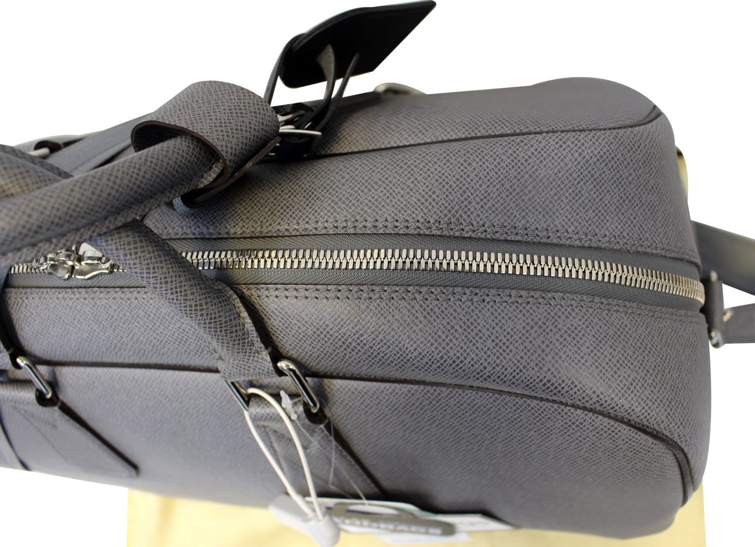 Louis Vuitton Ardoise Taiga Leather Neo Kendall Travel Bag - Yoogi's Closet