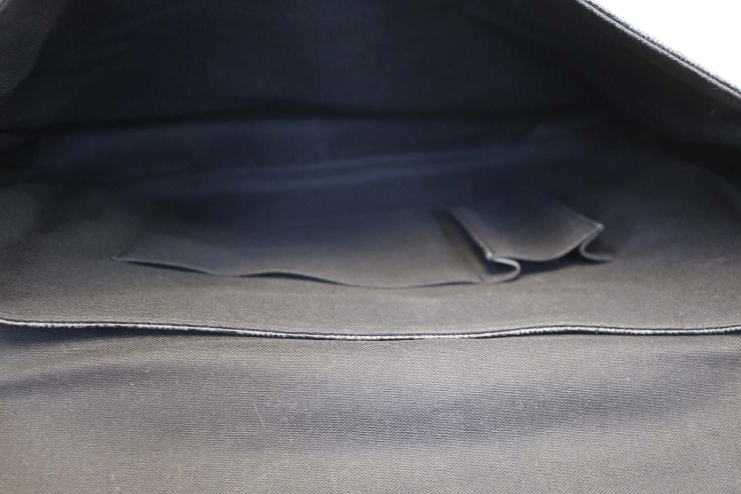 Louis Vuitton Daniel Messenger Bag Damier Graphite GM