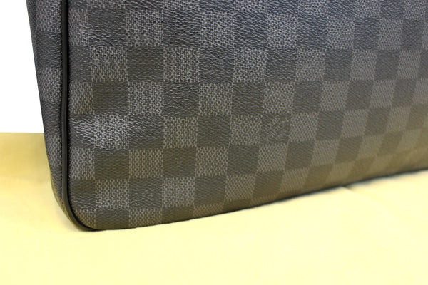 LOUIS VUITTON Damier Graphite Daniel GM Messenger Bag