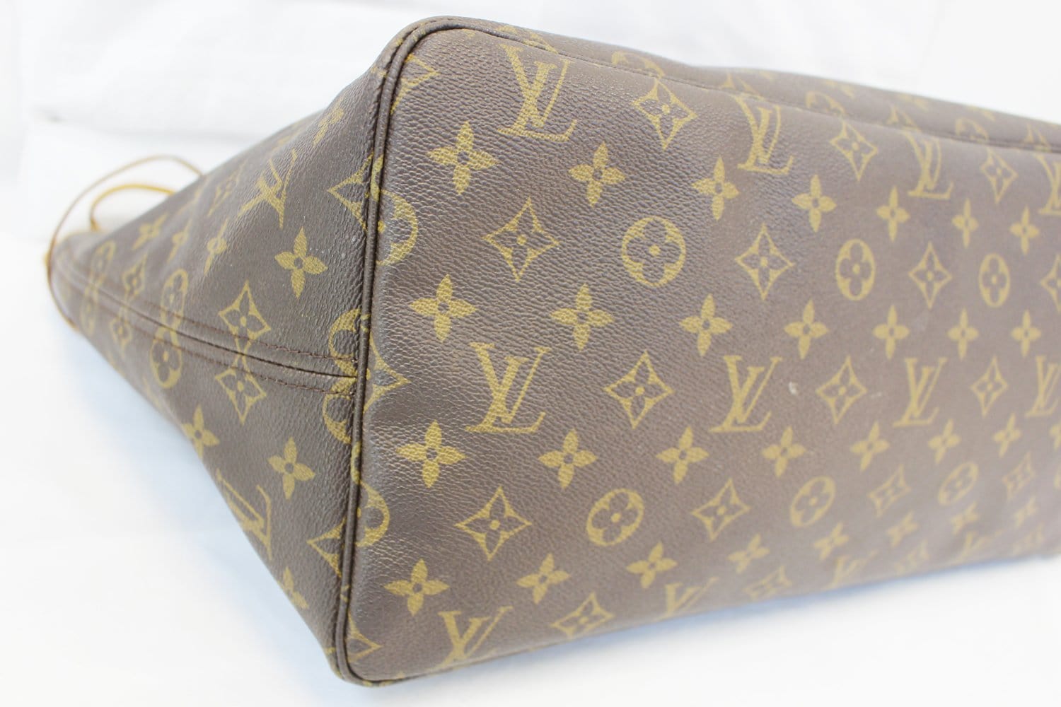 Louis Vuitton Monogram Neverfull GM Bag – The Closet