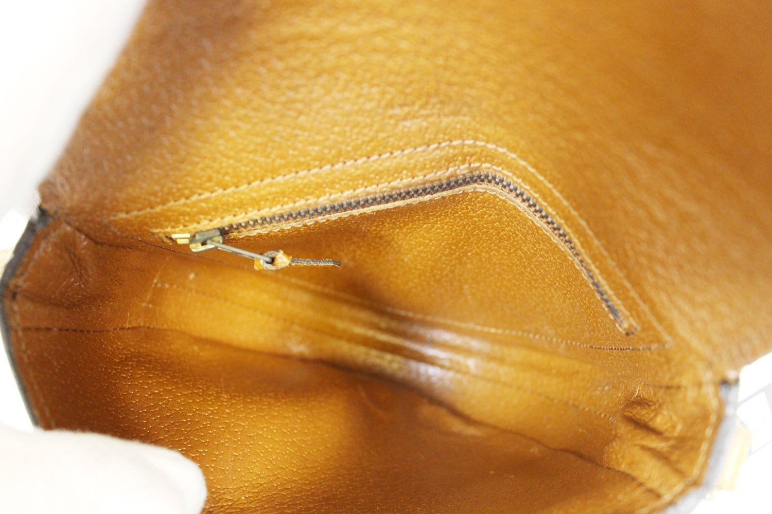 Louis Vuitton Monogram Chantilly PM - Brown Crossbody Bags, Handbags -  LOU822721