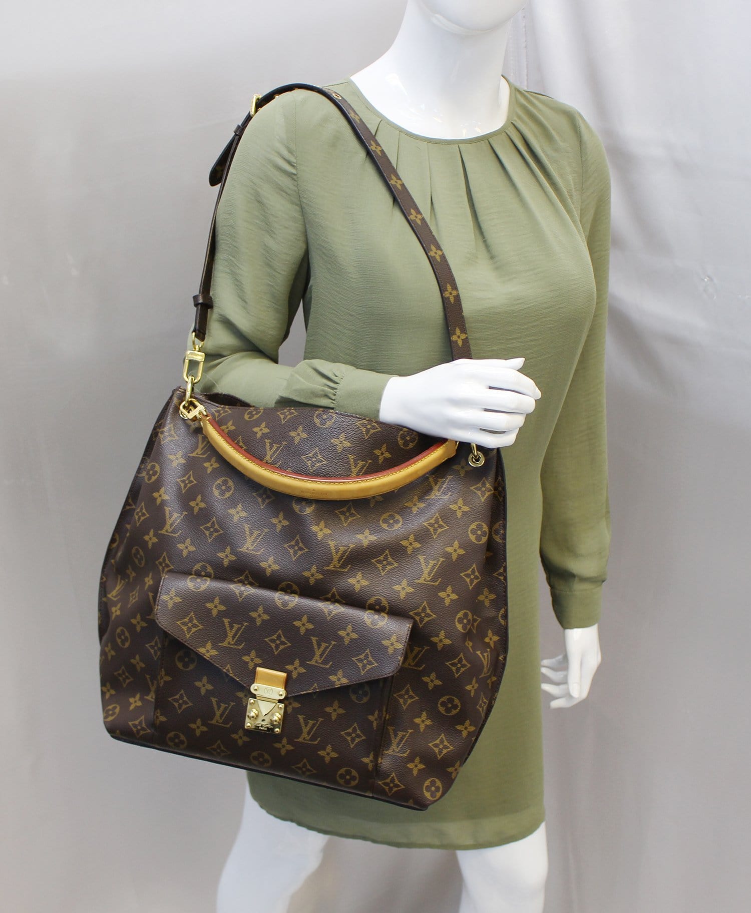 Louis Vuitton Metis Shoulder bag 395111