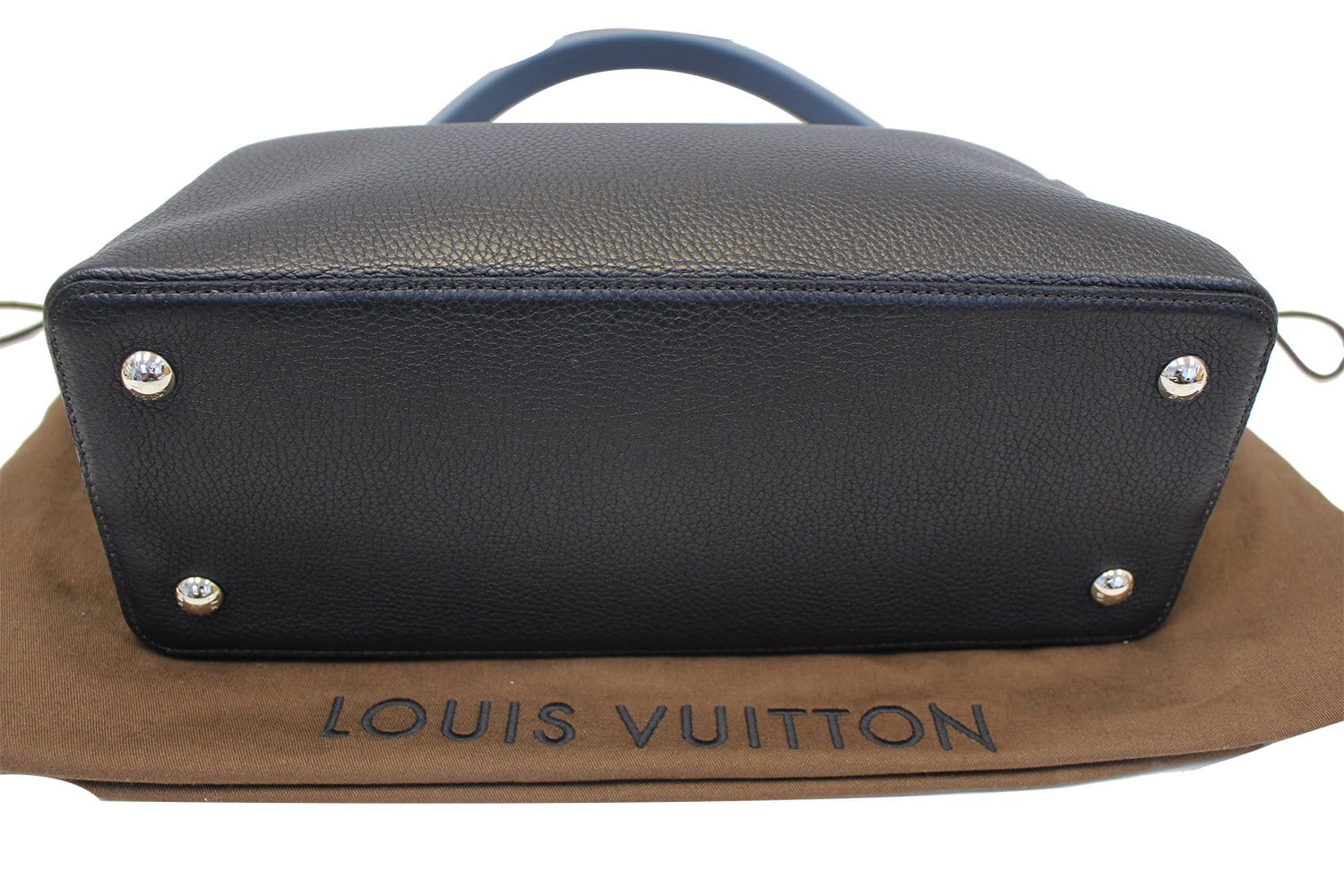 Louis Vuitton Navy Taurillion Leather Capucines MM Bag – Bagaholic