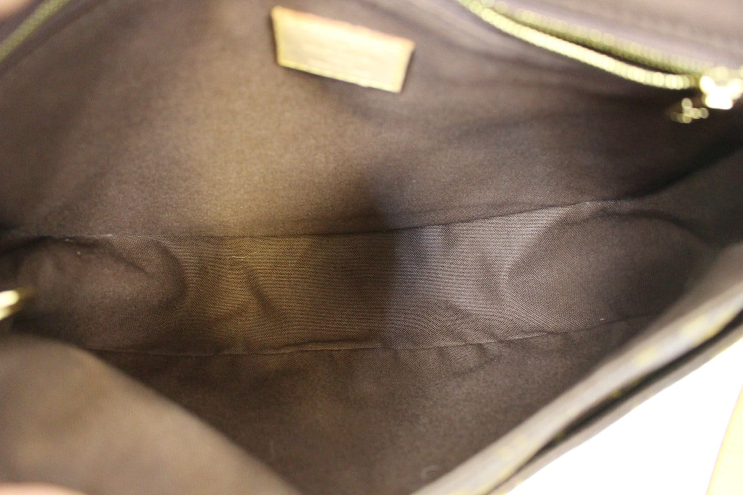 Louis Vuitton Brown Monogram Menilmontant PM Cloth ref.836300 - Joli Closet