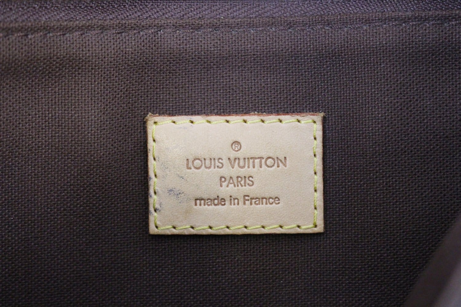 AUTHENTIC Louis Vuitton Menilmontant PM PREOWNED (WBA351) – Jj's
