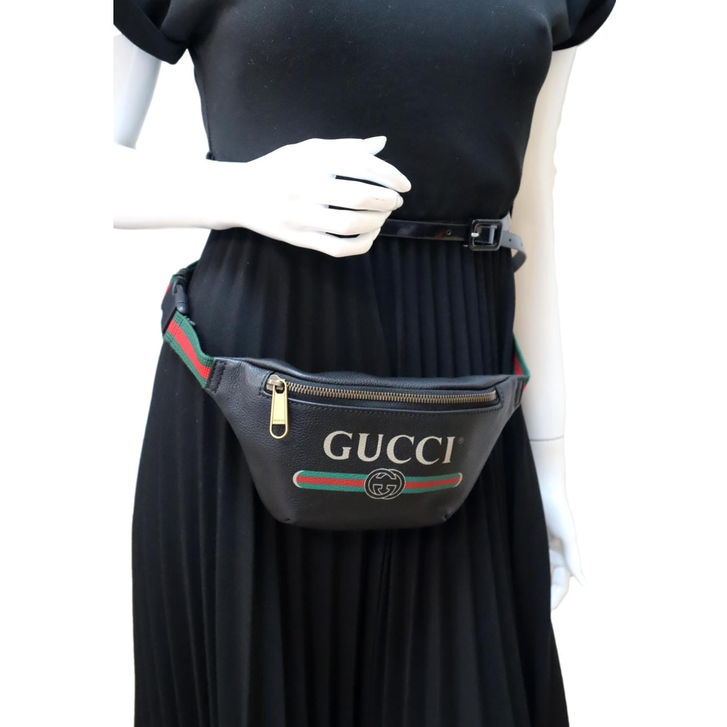 Gucci, Bags, Gucciprint Small Belt Bag Waist Bag Body Bag Vintage Logo  Black