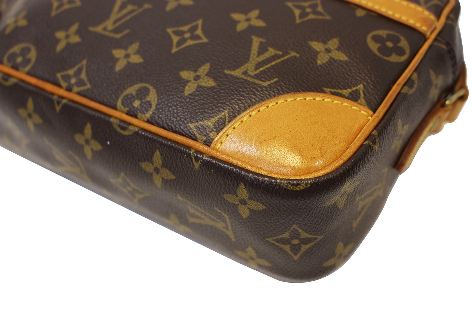 Authentic Louis Vuitton Monogram Trocadero 27 Shoulder Bag #14622