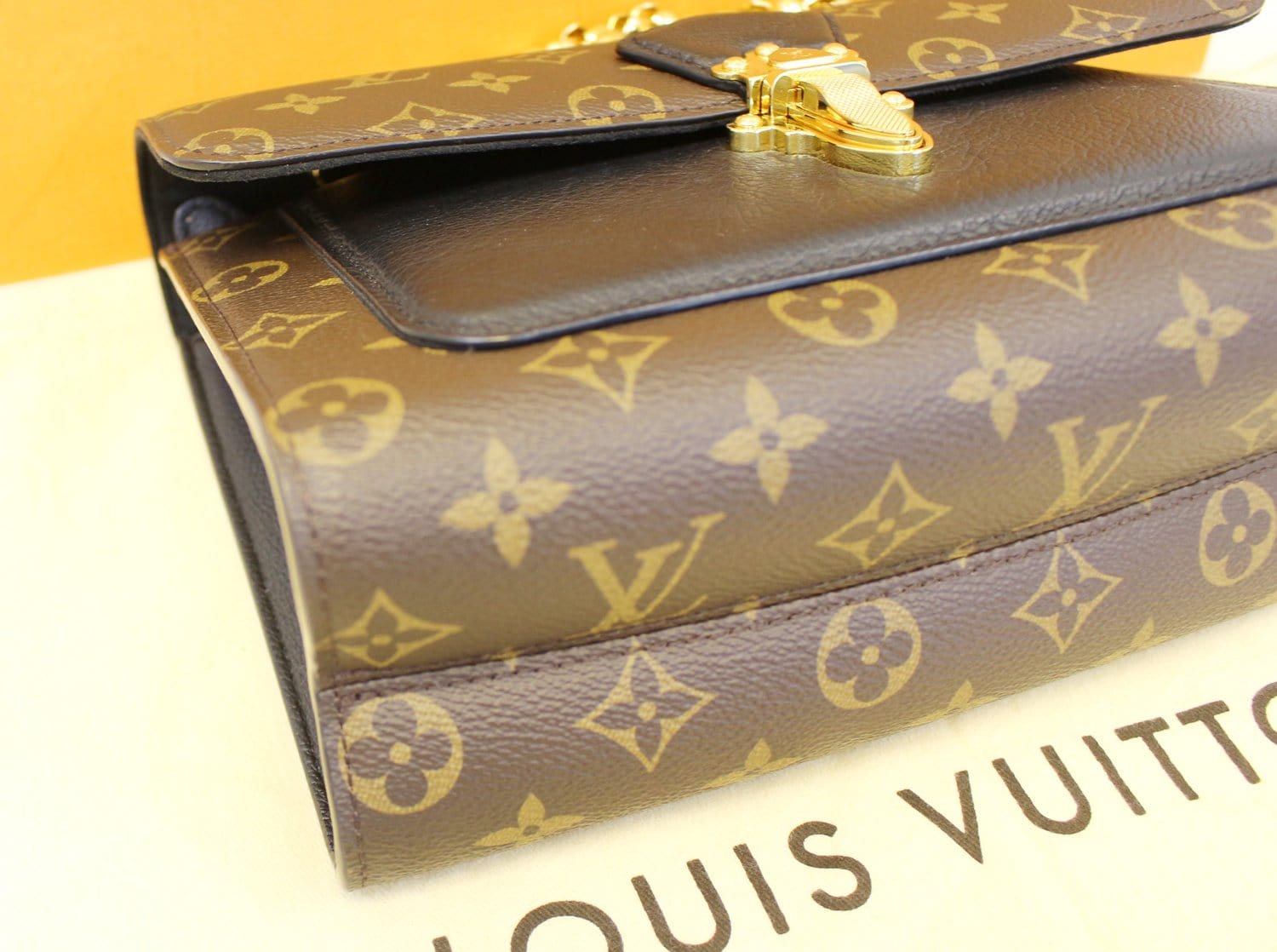 Louis Vuitton Black Taurillon Monogram Canvas Victoire Chain Bag, myGemma, FR