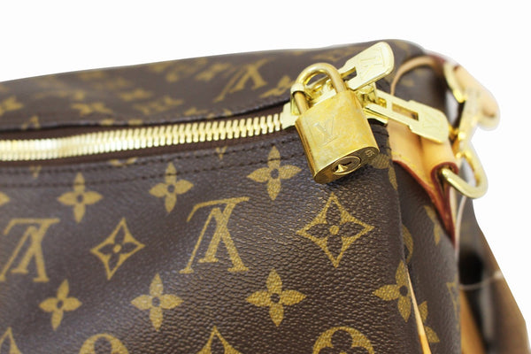 LOUIS VUITTON Monogram Canvas Keepall 60 Bandouliere Travel Bag