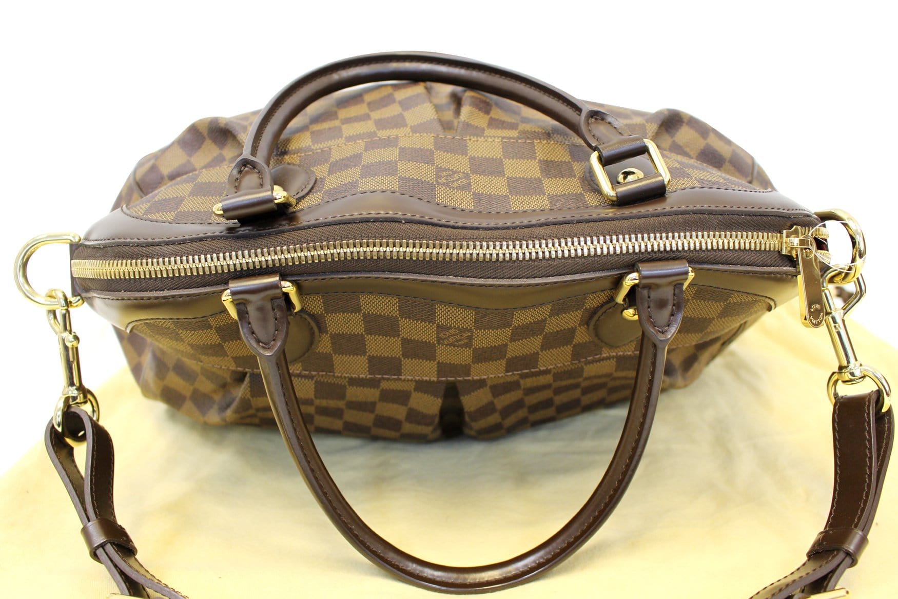 Louis Vuitton Damier Ebene Trevi GM Shoulder Bag ○ Labellov ○ Buy and Sell  Authentic Luxury