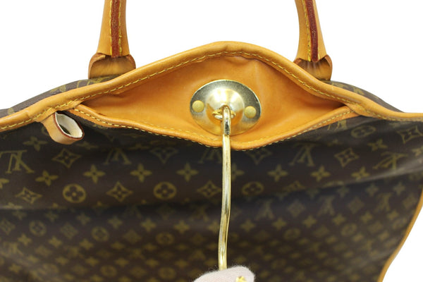 LOUIS VUITTON Monogram Canvas Garment Cover