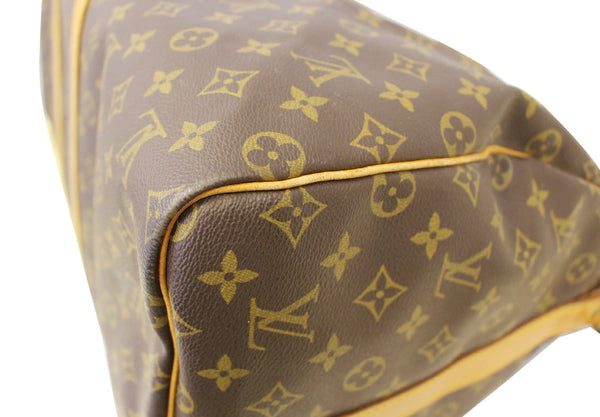 LOUIS VUITTON Monogram Canvas Keepall Bandouliere 55 Travel Bag