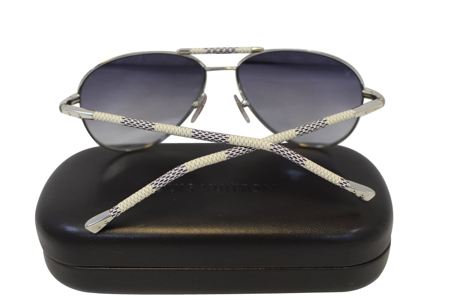 Louis Vuitton Grey Socoa Damier Aviators Sunglasses Sunglasses (672) -  ShopperBoard