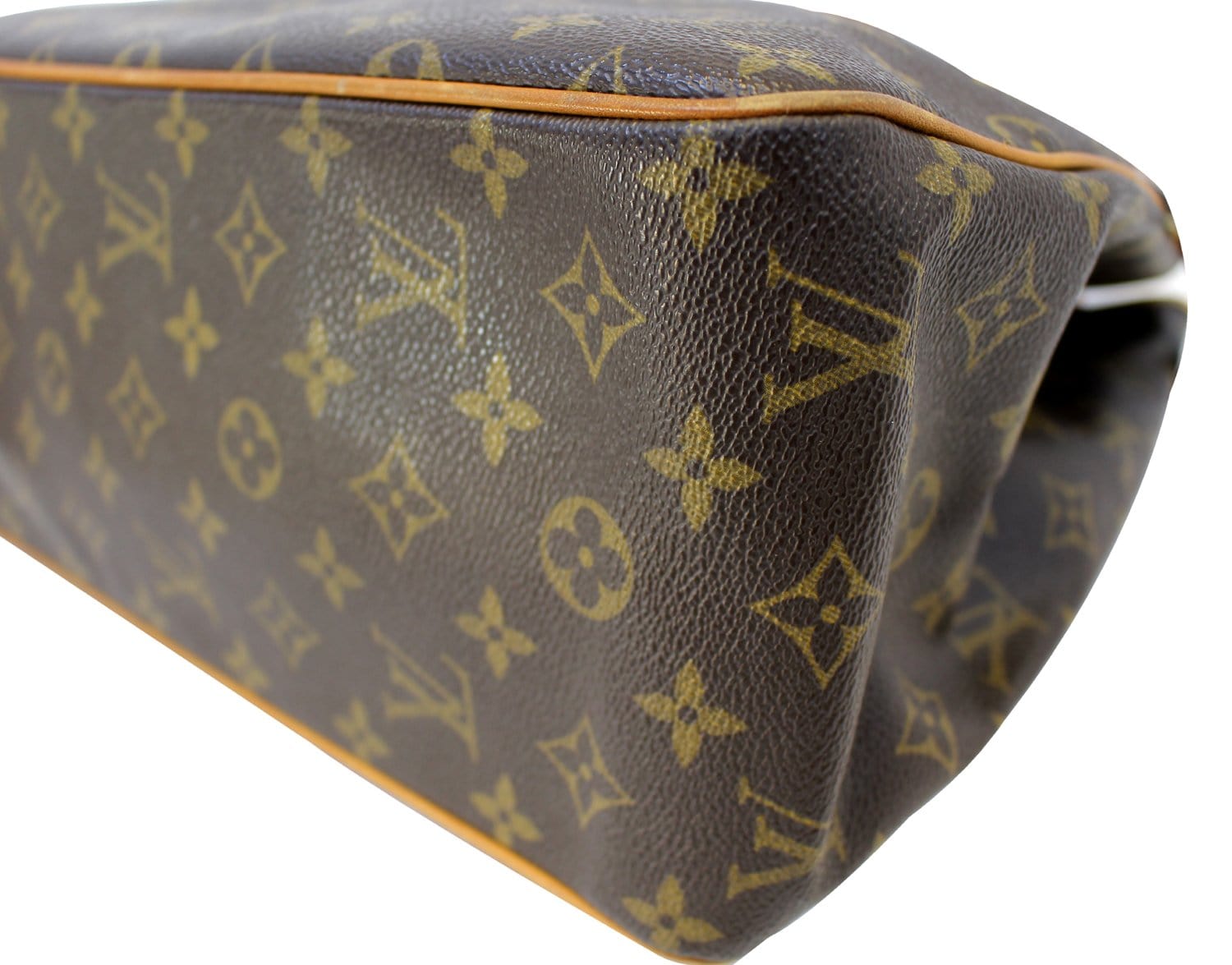 Louis Vuitton Batignolles Horizontal Shoulder Bag for Sale in Houston, TX -  OfferUp