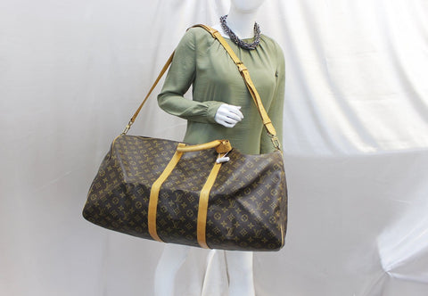 LOUIS VUITTON Monogram Canvas Keepall 60 Bandouliere Travel Bag