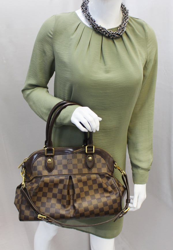 LOUIS VUITTON Damier Ebene Trevi PM Brown Shoulder Bag