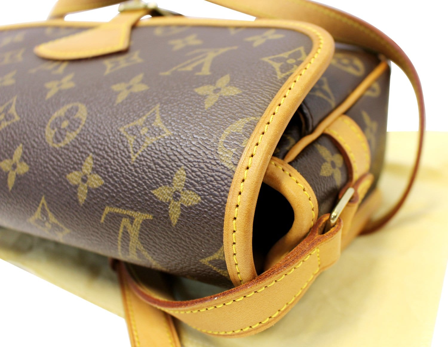 Louis Vuitton Sologne Handbag Monogram Canvas Brown 2338223
