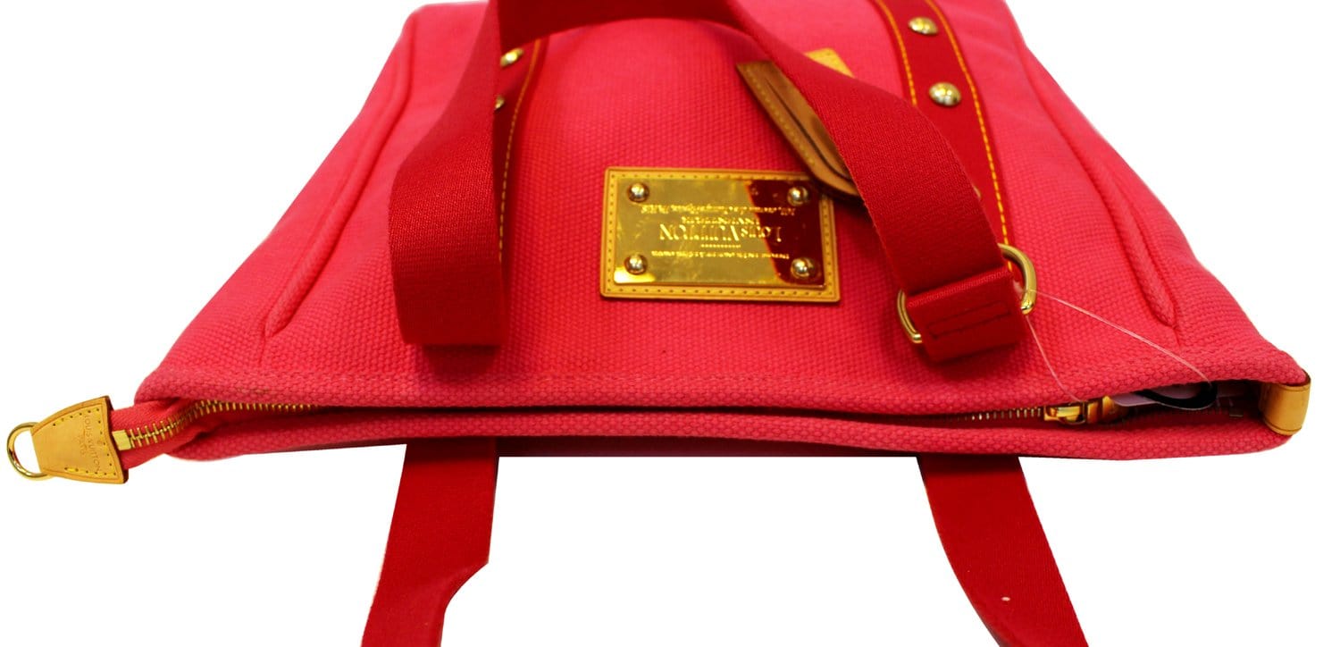 Louis Vuitton Antigua Cabas Gm in Red