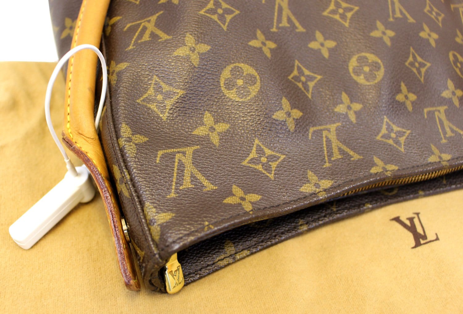 Trocadéro handbag Louis Vuitton Brown in Synthetic - 36804074