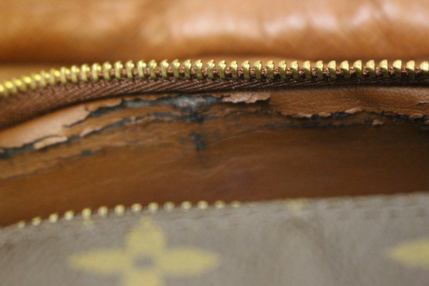 Louis Vuitton Boulogne Handbag Monogram Canvas 30 Brown 836991