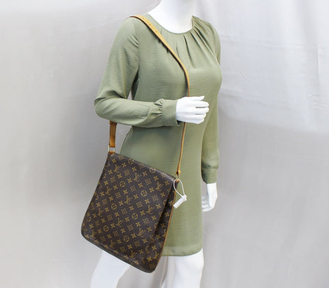 LOUIS VUITTON Musette Salsa GM Monogram Crossbody Shoulder Bag