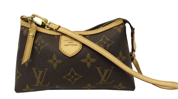 LOUIS VUITTON Monogram Canvas Mini Pochette Delightful Pouch