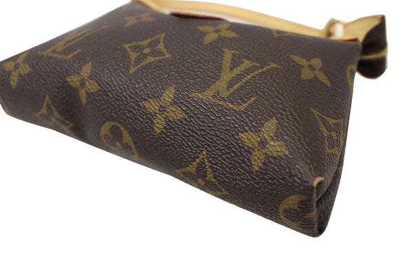 LOUIS VUITTON Monogram Canvas Mini Pochette Delightful Pouch