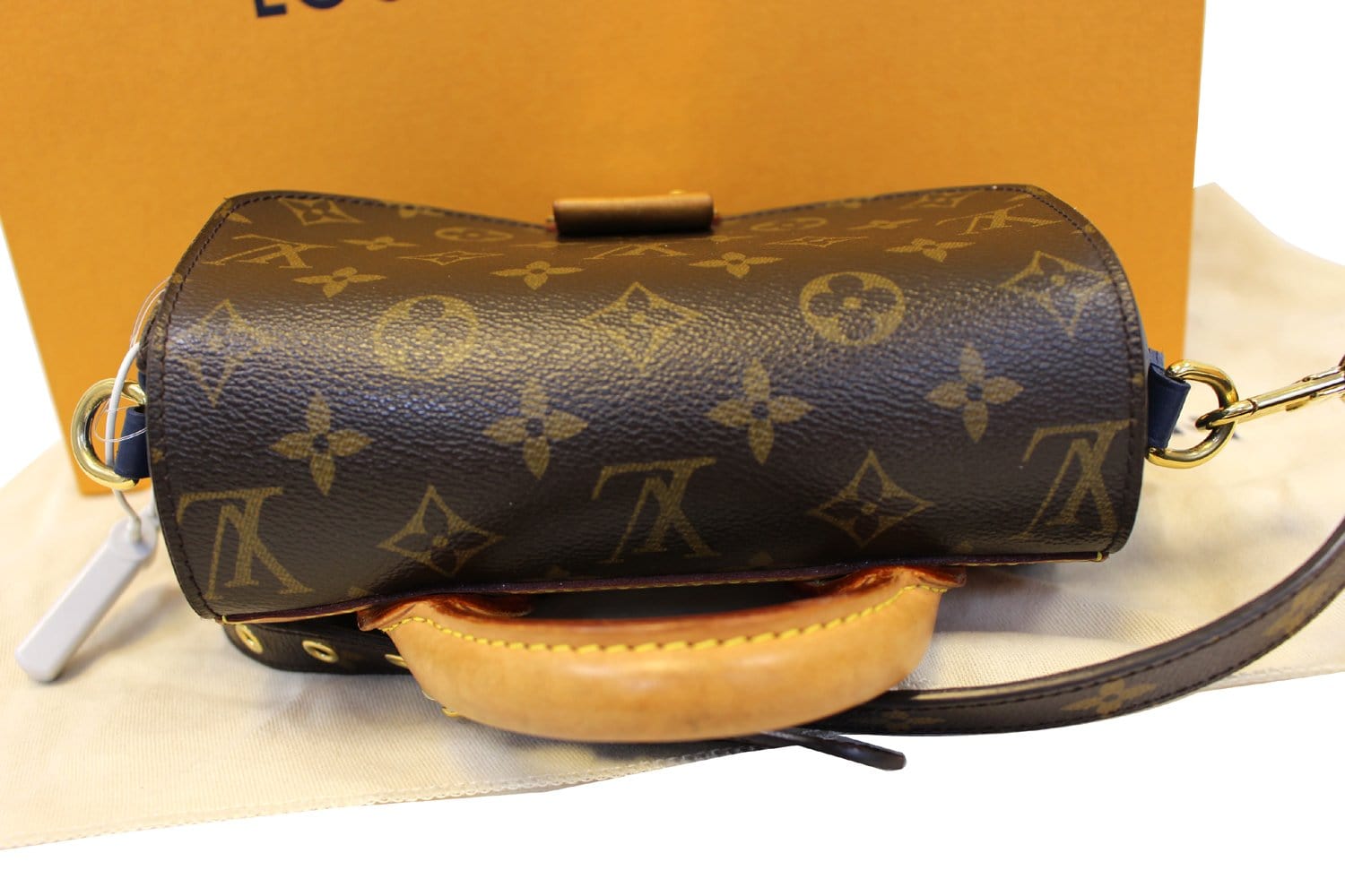 Louis Vuitton Monogram Canvas Eden Pm (Authentic Pre-Owned) - ShopStyle  Shoulder Bags