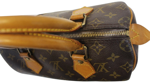 LOUIS VUITTON Monogram Canvas Speedy 25 Brown Satchel Bag